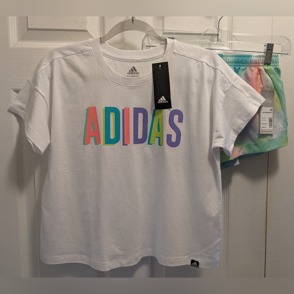 ADIDAS Brand New Girls 2-Piece set, Size 10-12 (M) Beautiful Colors